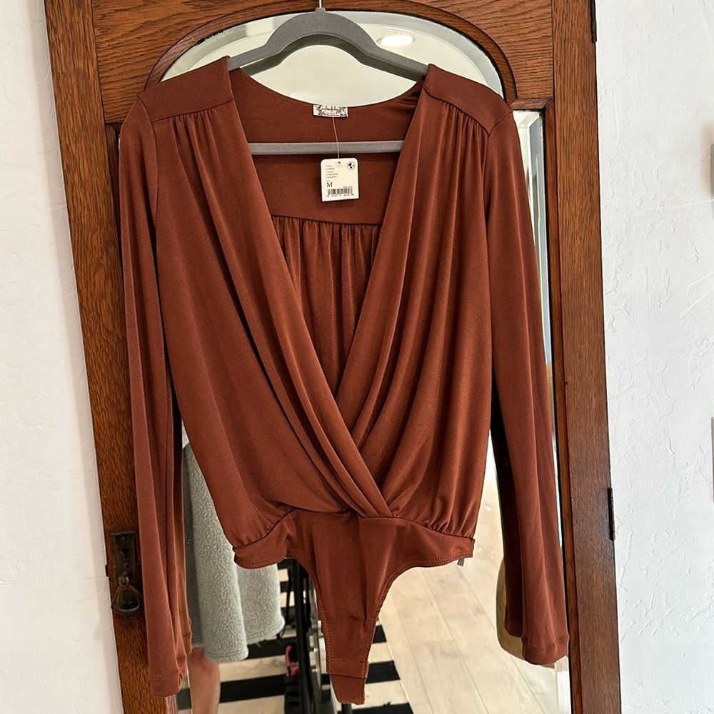 Brown Free people Turnt Surplice bodysuit. - Picture 4 of 4